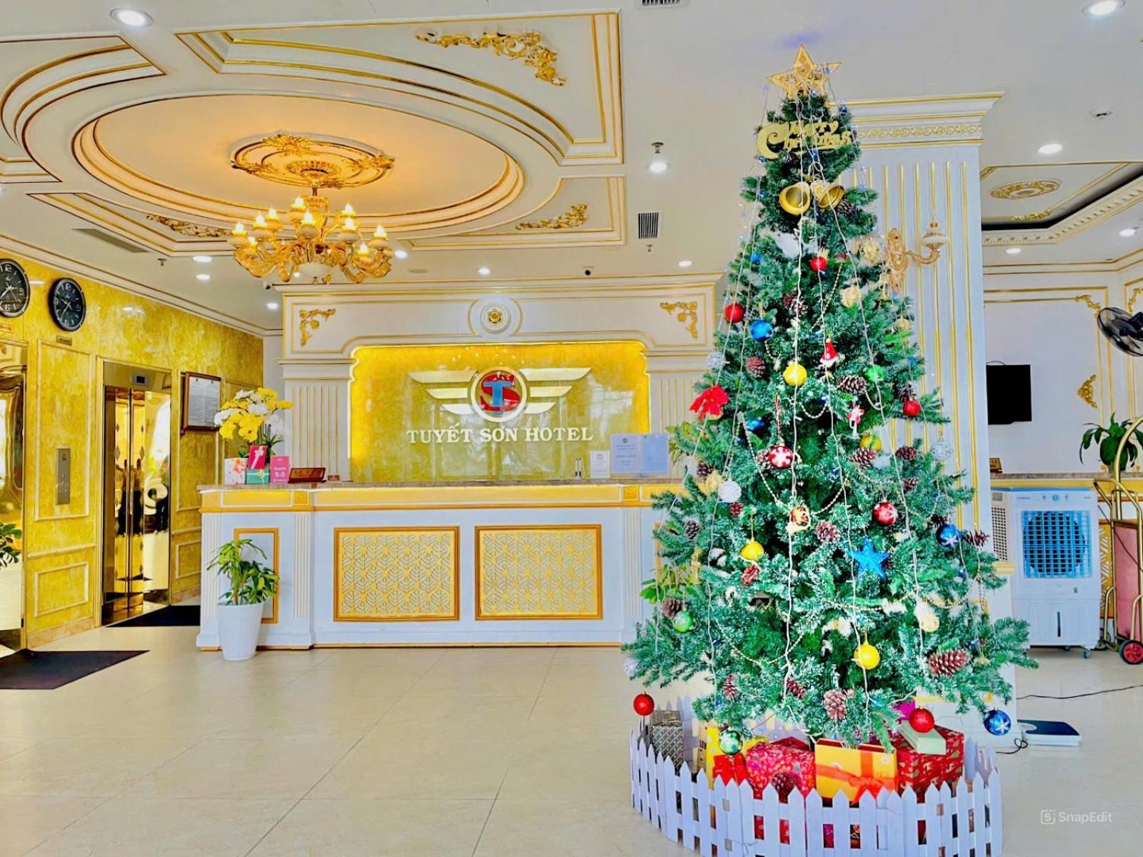 Tuyet Son Hotel Дананг Екстериор снимка